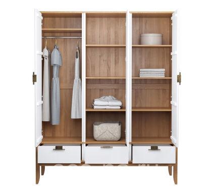 Шкаф трехдверный Бридж с глухими дверями